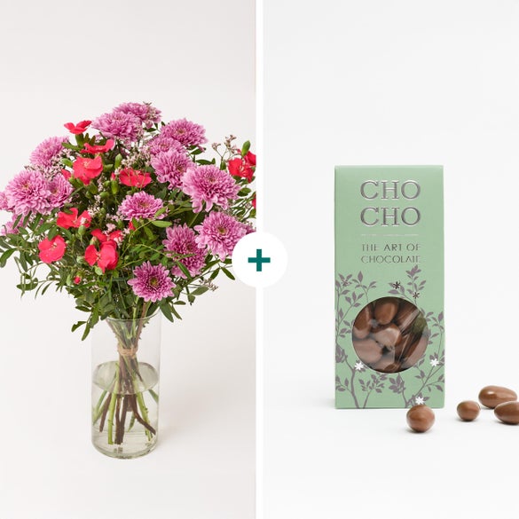 Den kærlige tanke til mor med chokolademandler